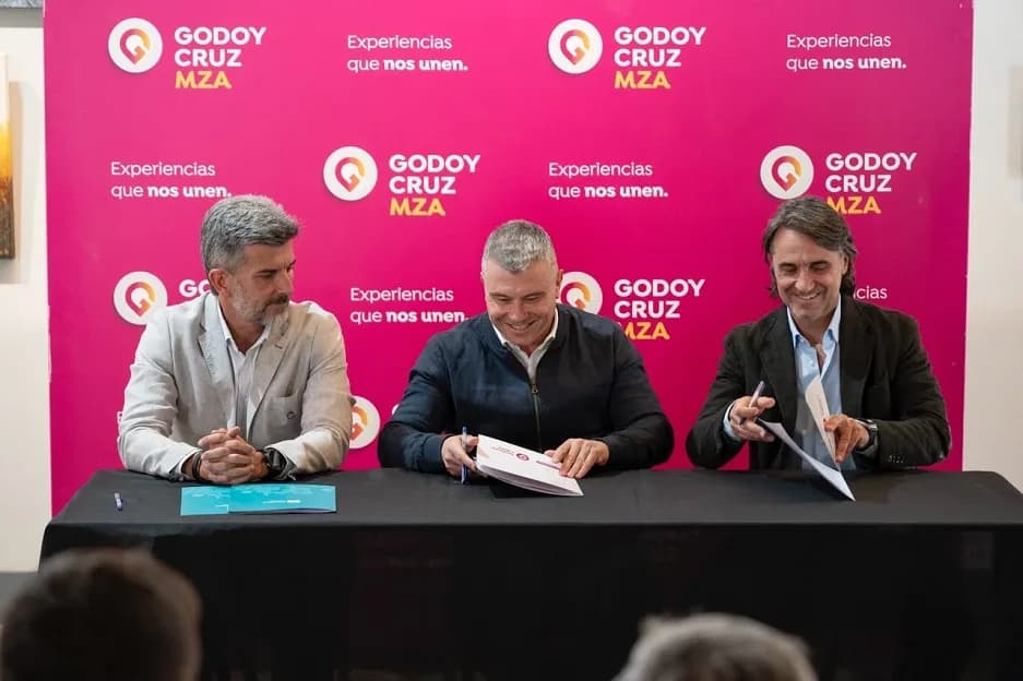 Godoy Cruz y Mendoza acuerdan desarrollo de proveedores mineros