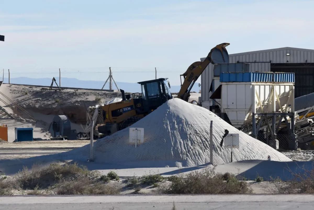 Neuquén defiende regalías mineras sobre arenas de fractura