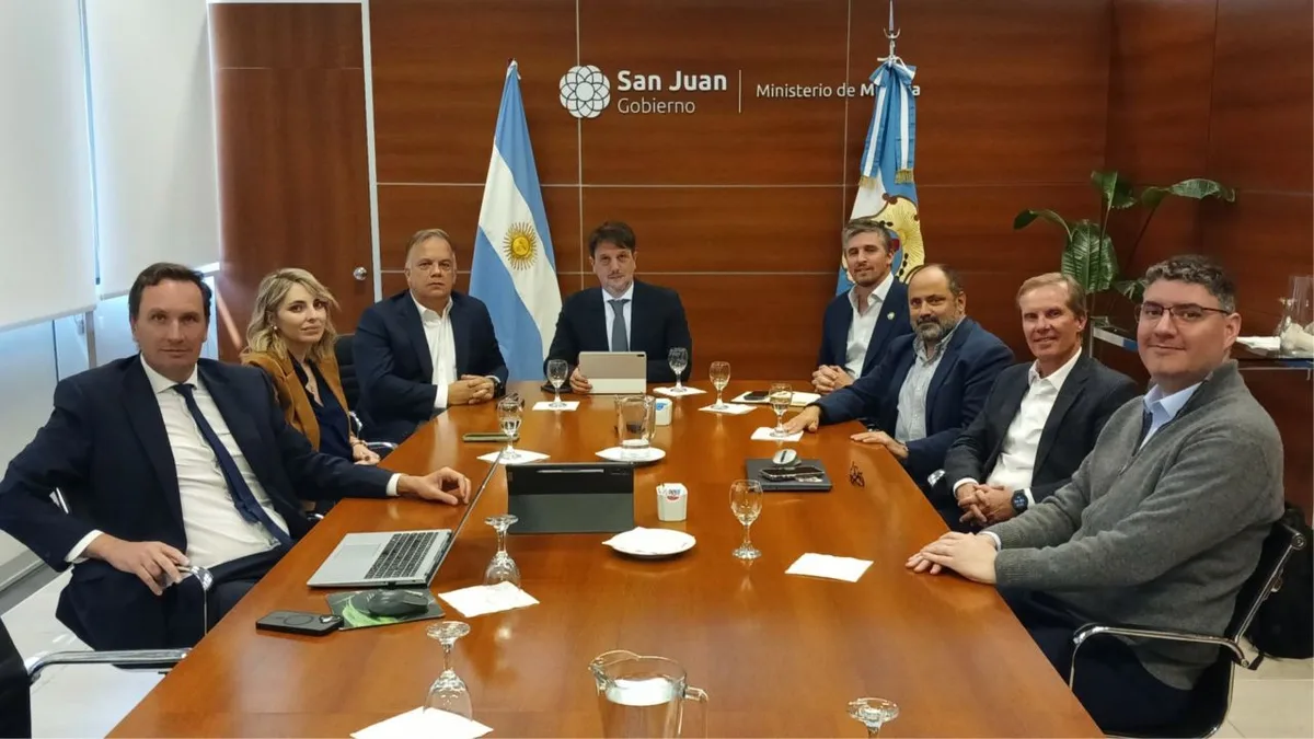 Vicuña y San Juan coordinan obras del Corredor Norte