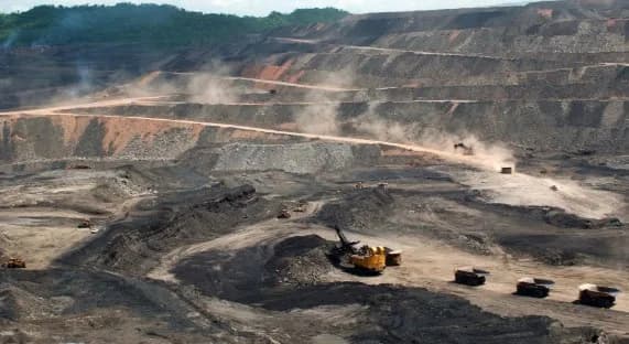 Gobierno actualiza reglamentación de Ley de Inversiones Mineras