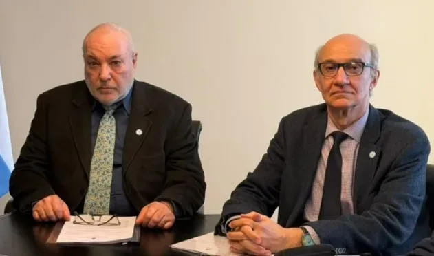 Serra y Nachon se postulan para presidir el Enrege