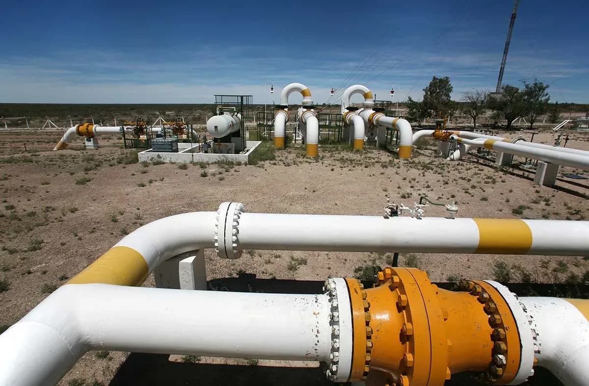 Gobierno negocia con TGN y TGS finalizar plantas compresoras