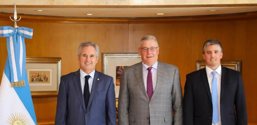 Quirno recibió al CEO de Vicuña por proyecto de cobre