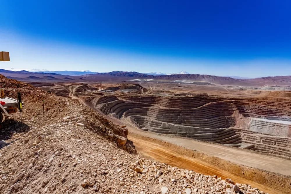 Minera Escondida: 35 años, 5% del cobre mundial