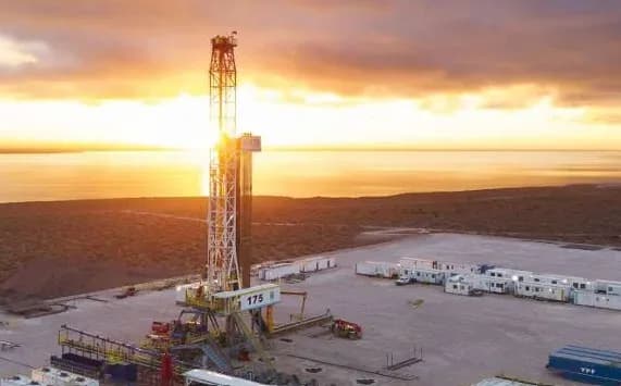 YPF suma dos equipos de perforación en Vaca Muerta