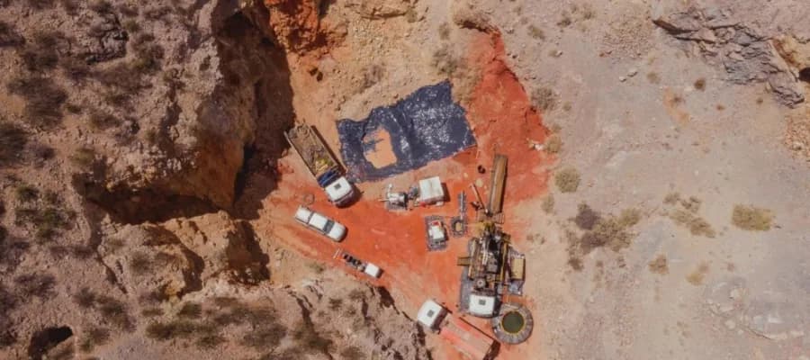 Challenger Gold reactiva perforación en Hualilán