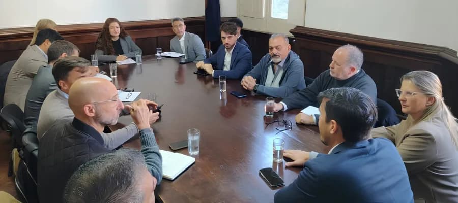 CMS y diputados acuerdan agenda minera en Salta