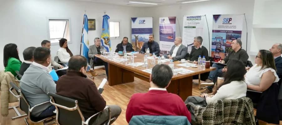 Santa Cruz auditó a Newmont por actas en Cerro Negro