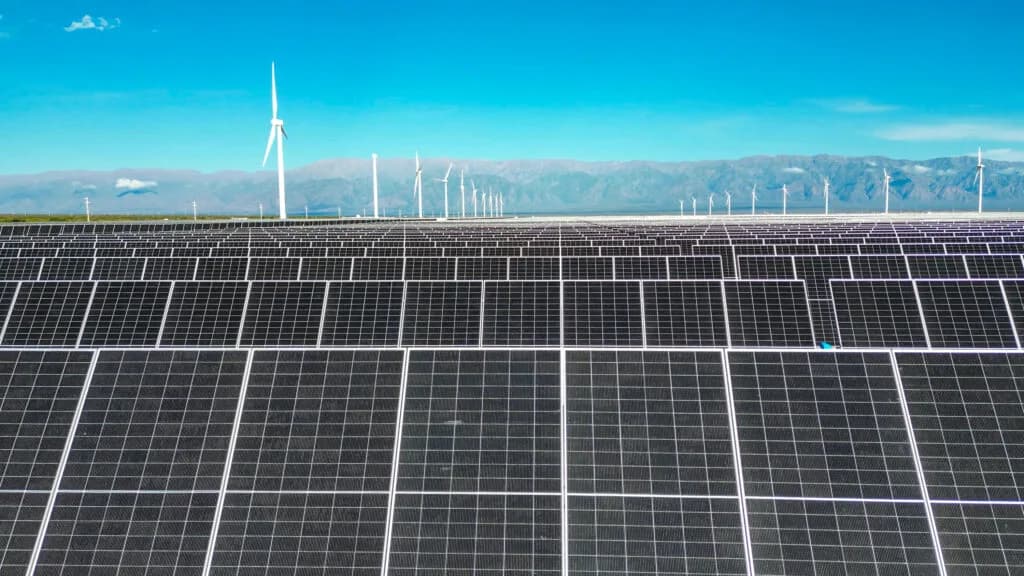Reducción de Despacho en Generación Eólica y Solar