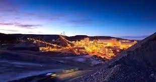 Newmont construye línea de alta tensión para Los Antiguos
