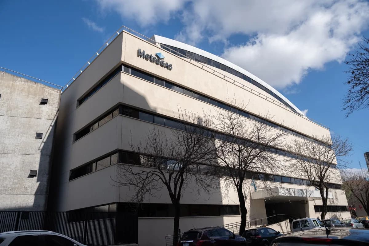 YPF vende Metrogas a Edenor por US$ 780 millones
